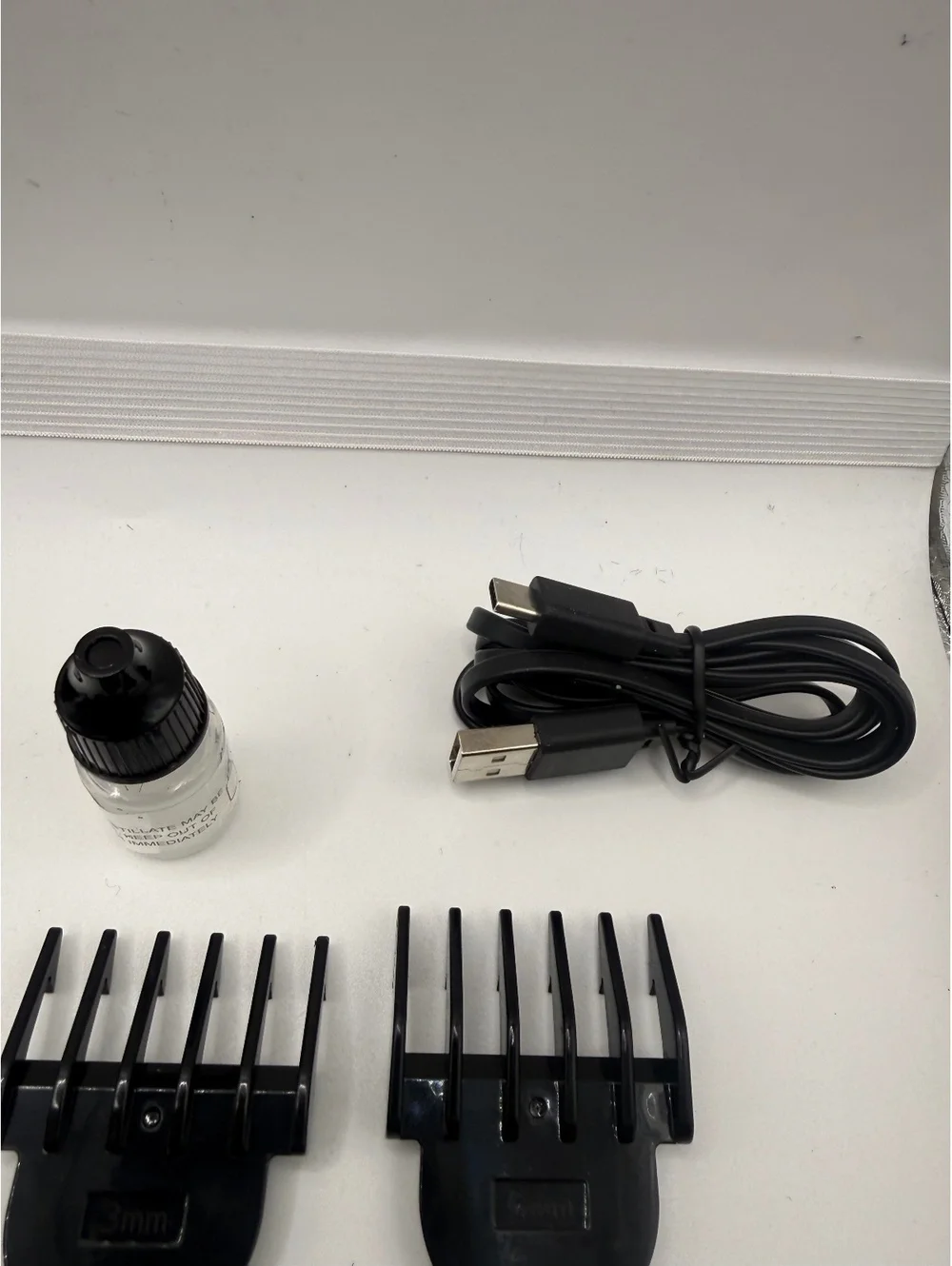 Ufree Cordless Hair Clipper Kit with Multiple Attachments